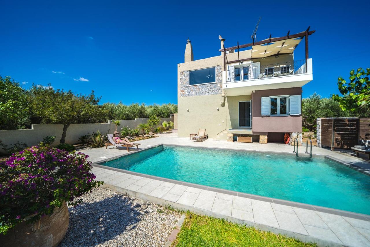 Petronila Luxury Villa With Heated Private Pool Kíszamosz Kültér fotó