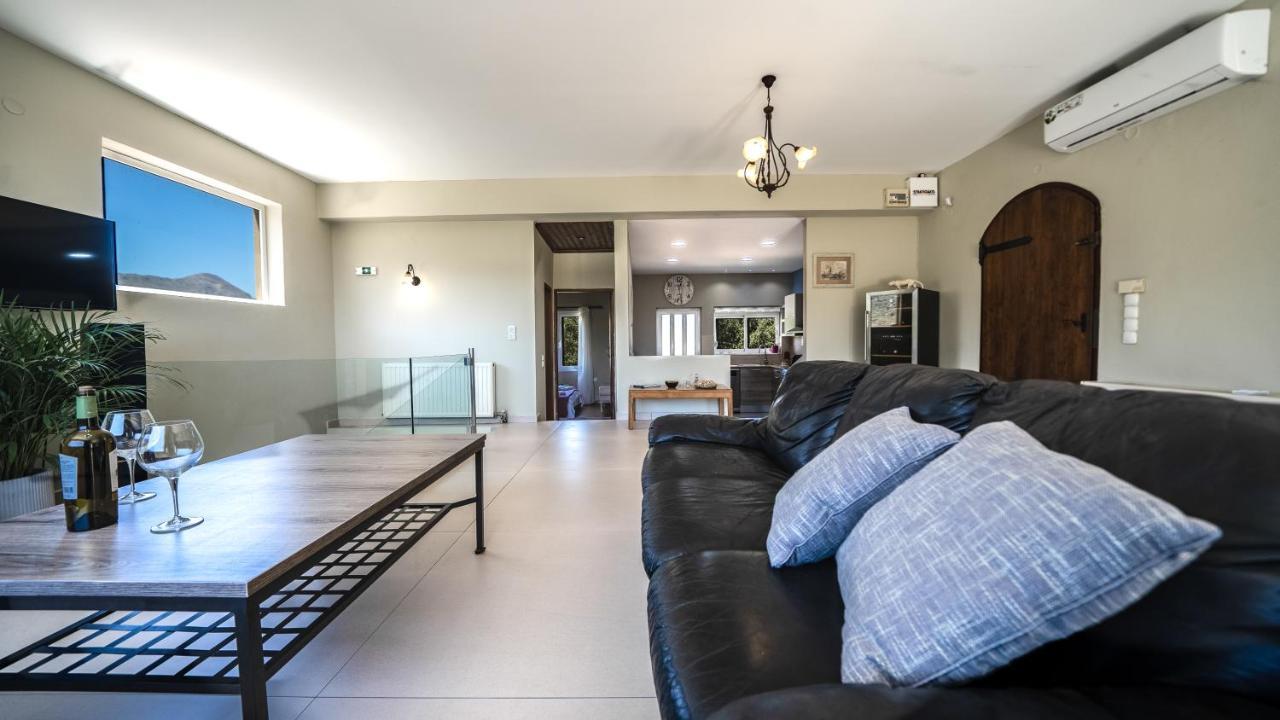 Petronila Luxury Villa With Heated Private Pool Kíszamosz Kültér fotó