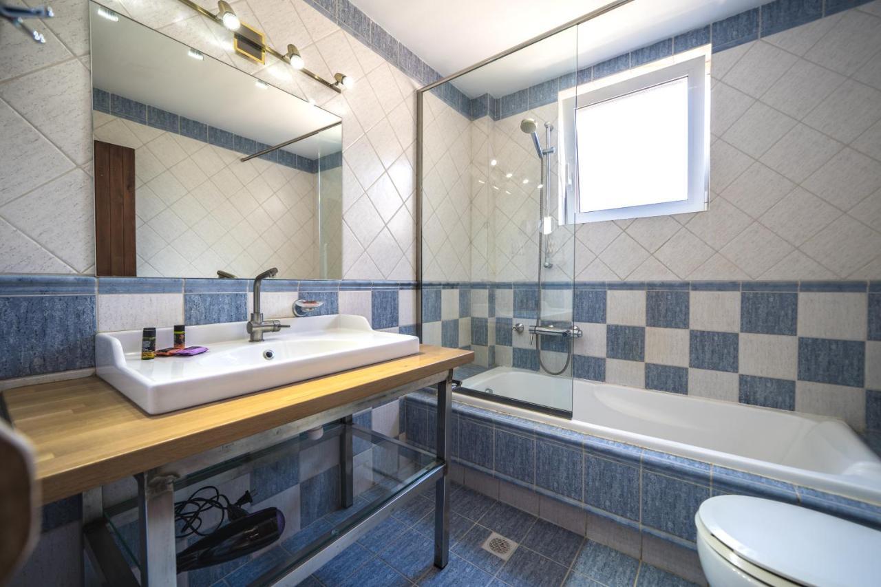 Petronila Luxury Villa With Heated Private Pool Kíszamosz Kültér fotó